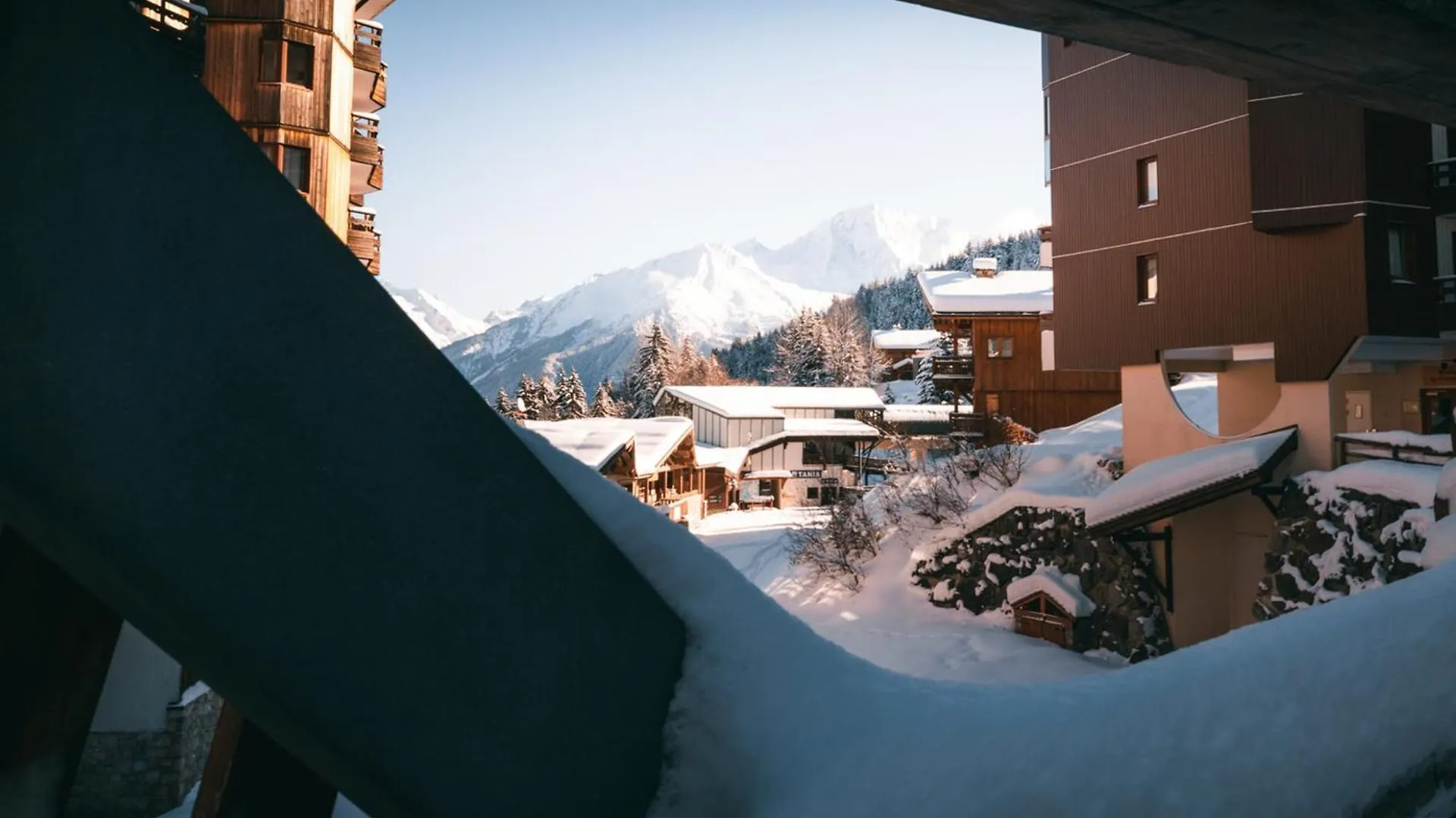 Sublime Appartement 2 Pieces Cabine Pour 6 Personnes - La Tania, Skis Aux Pieds - Fr-1-182A-32 Courchevel